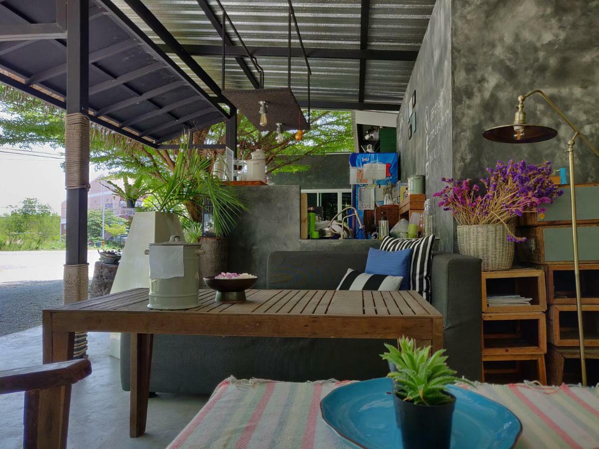 Coco Coozy Apartment Kanchanaburi City Exterior photo