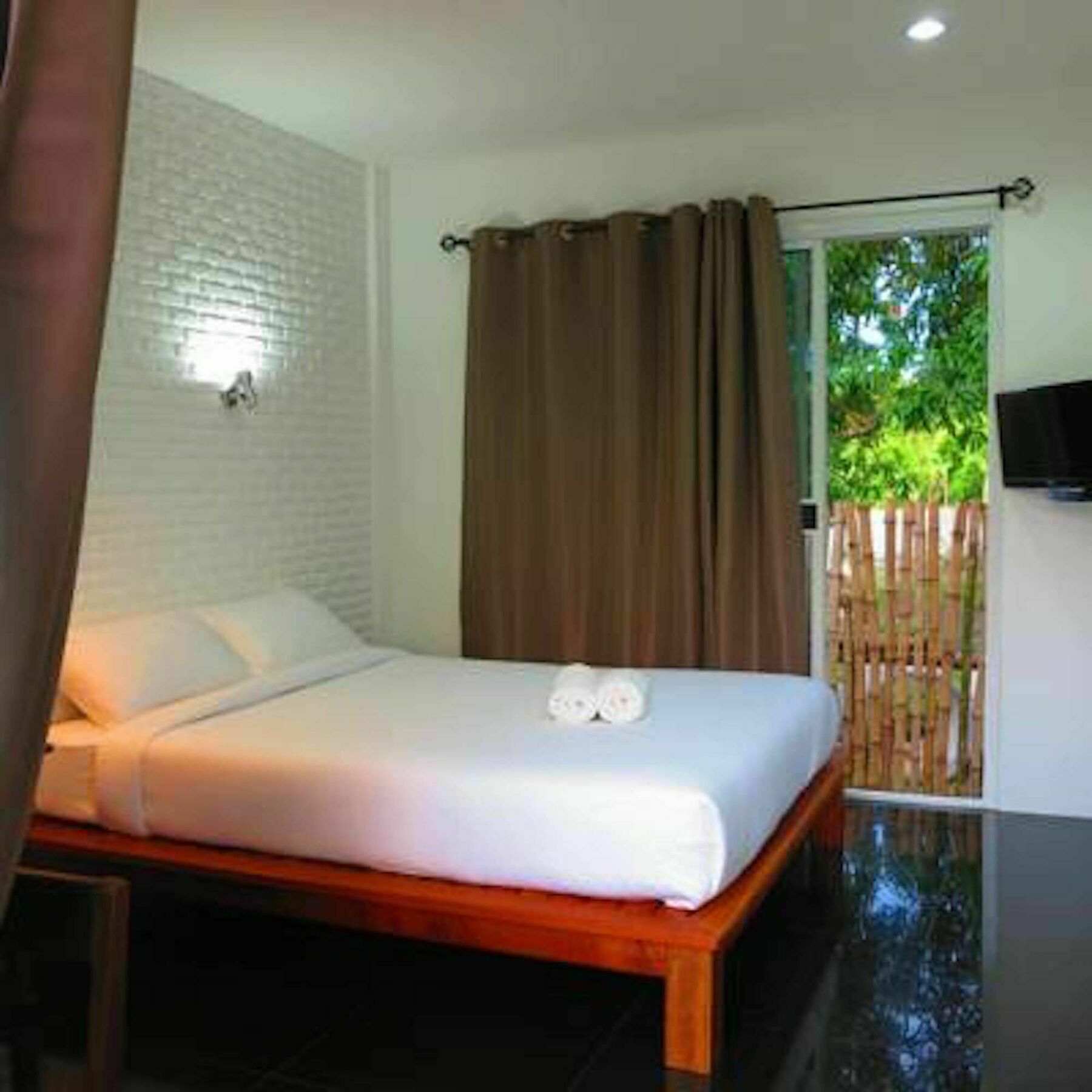 Coco Coozy Apartment Kanchanaburi City Exterior photo